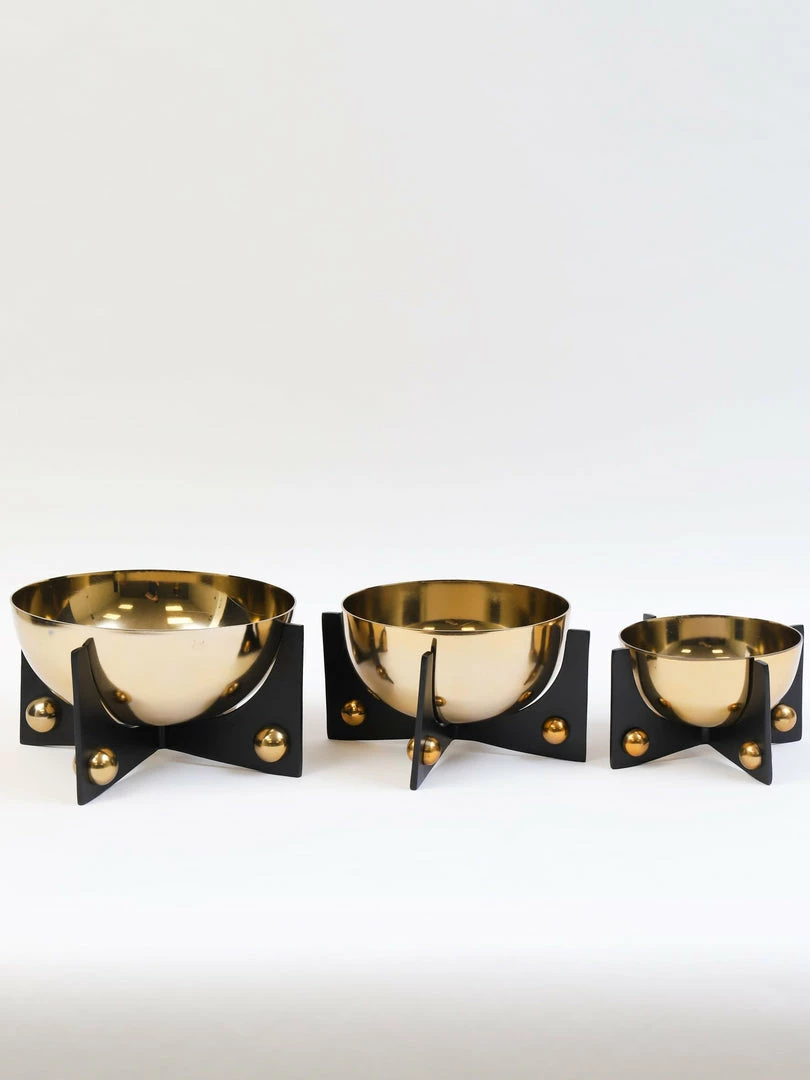 Inspire Me! Home Decor Gold Metal Bowl With Black Base (3 Sizes) 5 Inspire Me! Home Decor Gold Metal Bowl With Black Base (3 Sizes)