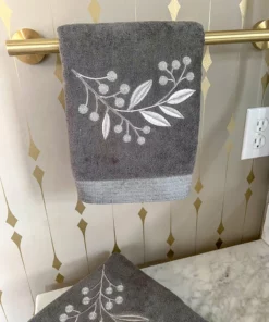 Inspire Me! Home Decor BATHROOM Granite Towel With Leaf & Vine Pattern (3 Sizes)