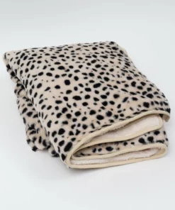 Inspire Me! Home Decor Leopard Faux Fur Cozy Throw 7 Inspire Me! Home Decor Leopard Faux Fur Cozy Throw