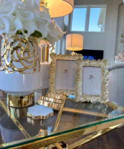 Inspire Me! Home Decor Gold Petal Details Picture Frame (2 Sizes) Picture Frames