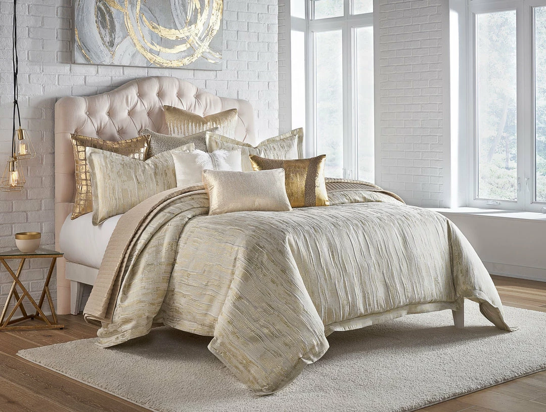 Cloud9d Naja Ivory Gold Duvet Set (2 Sizes) 3 Cloud9d Naja Ivory Gold Duvet Set (2 Sizes)