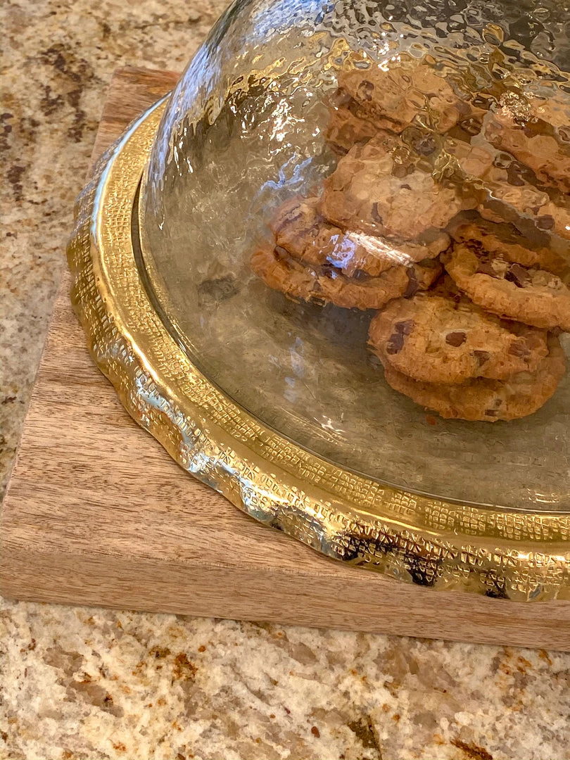 Inspire Me! Home Decor Gold Bordered Glass Cake Dome 7 Inspire Me! Home Decor Gold Bordered Glass Cake Dome