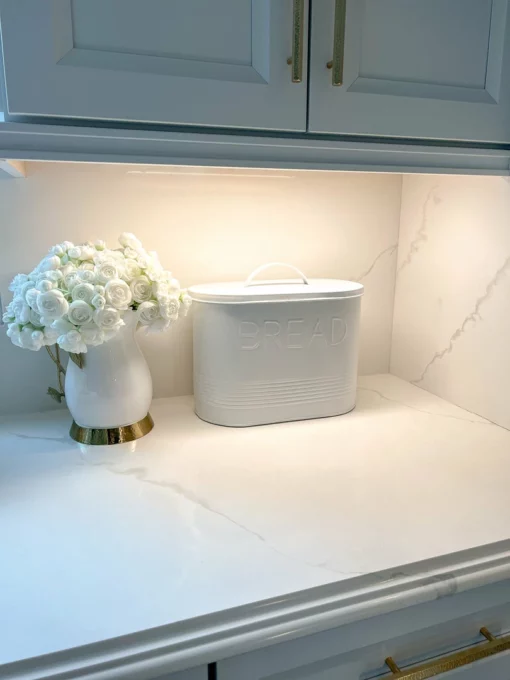 Inspire Me! Home Decor Metal Bread Box