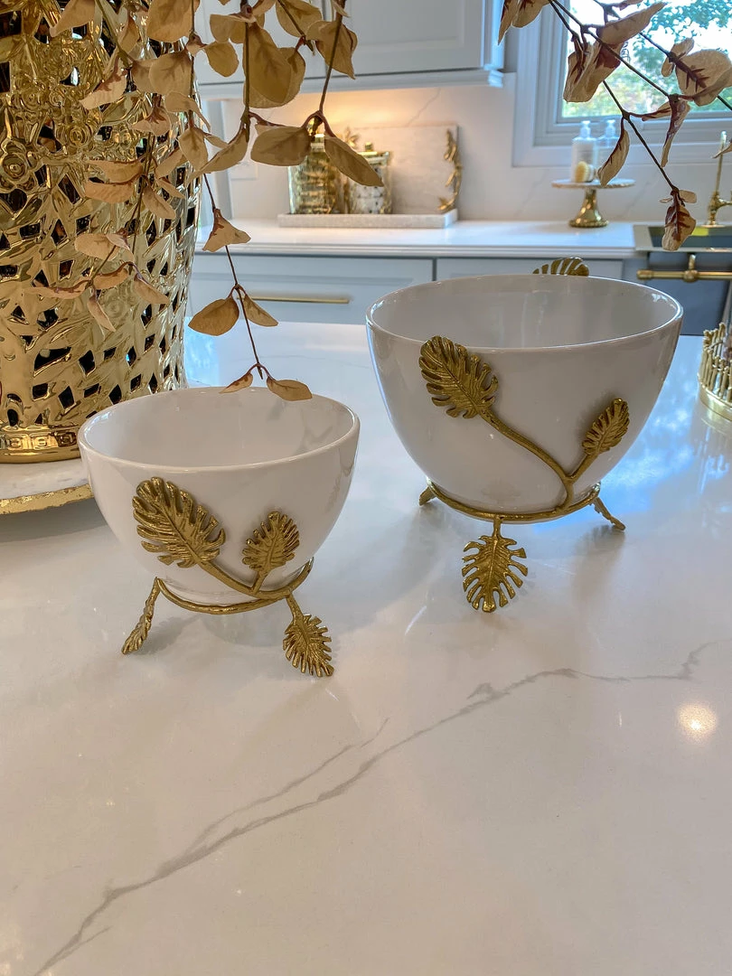 Inspire Me! Home Decor White Ceramic Bowl With Gold Leaf Details (2 Sizes) 4 Inspire Me! Home Decor White Ceramic Bowl With Gold Leaf Details (2 Sizes)