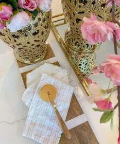 Inspire Me! Home Decor Gold Round Pizza Knife With Wood Handle