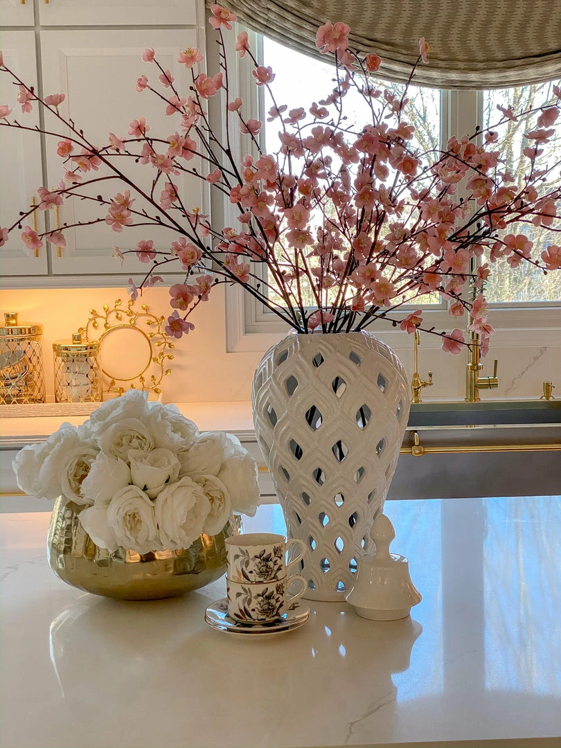 Inspire Me! Home Decor Black And Gold Metallic Peony Coffee Cup & Saucer 5 Inspire Me! Home Decor Black And Gold Metallic Peony Coffee Cup & Saucer