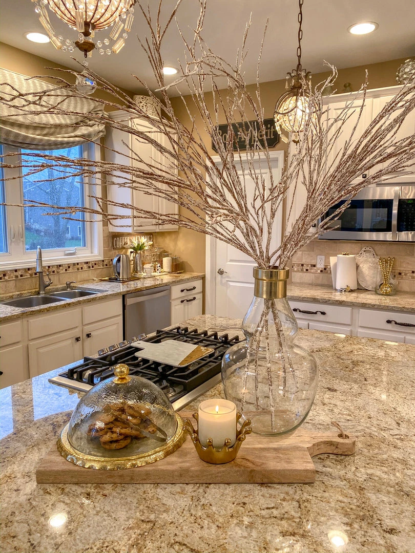 Inspire Me! Home Decor Gold Bordered Glass Cake Dome 4 Inspire Me! Home Decor Gold Bordered Glass Cake Dome